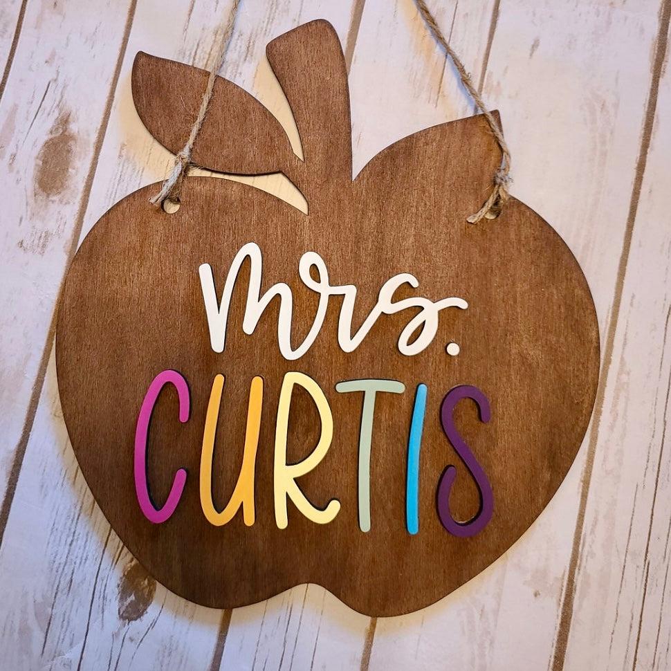 Teacher appreciation gift - Apple name sign