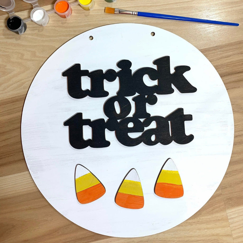 "Boo" Your Neighbors with these DIY Paint Kits for Kids